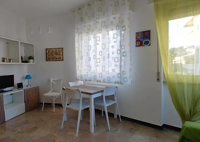 Sun Flat アパート