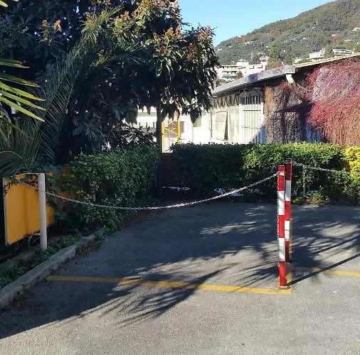 Sun Flat アパート