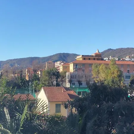Sun Flat Apartamento Rapallo